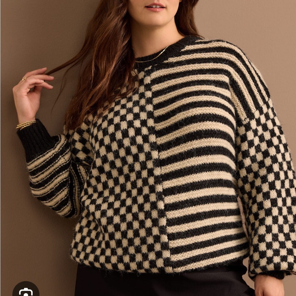 Blu Pepper Black and White Fuzzy Sweater